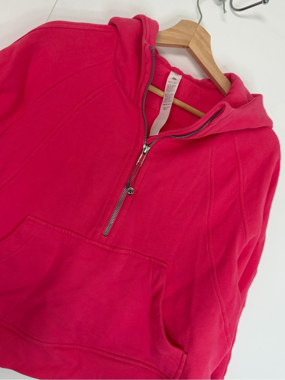 NWOT oversized lululemon scuba hoodie - Picture 3 of 5